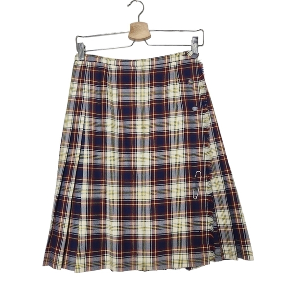 𝅺VINTAGE 100% Wool Kilt Skirt Small - Picture 1 of 8